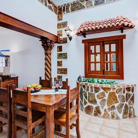 Casa Delfin פלאיה בלנקה